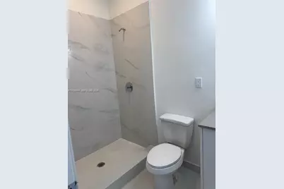 49 NW 10 Th  St #49 D, Florida City, FL 33034 - Photo 17