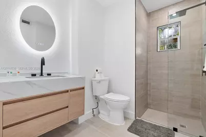 117 NE 48th St #A, Miami, FL 33137 - Photo 17