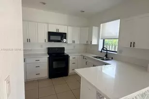 11387 SW 232nd Terrace, Homestead, FL 33032 - Photo 9