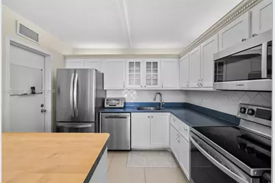 2201 S S Ocean Dr #1102, Hollywood, FL 33019 - Photo 13