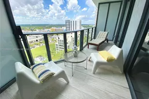 121 NE 34th St, Miami, FL 33137 - Photo 25