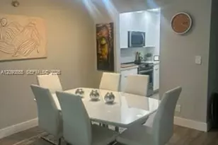 165 Lakeview Dr, Weston, FL 33326 - Photo 21