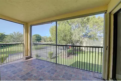 165 Lakeview Dr #201, Weston, FL 33326 - Photo 13