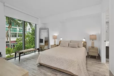 31 SE 6th St #304, Miami, FL 33131 - Photo 23