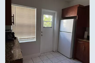 7611 Harding Ave #2, Miami Beach, FL 33141 - Photo 13