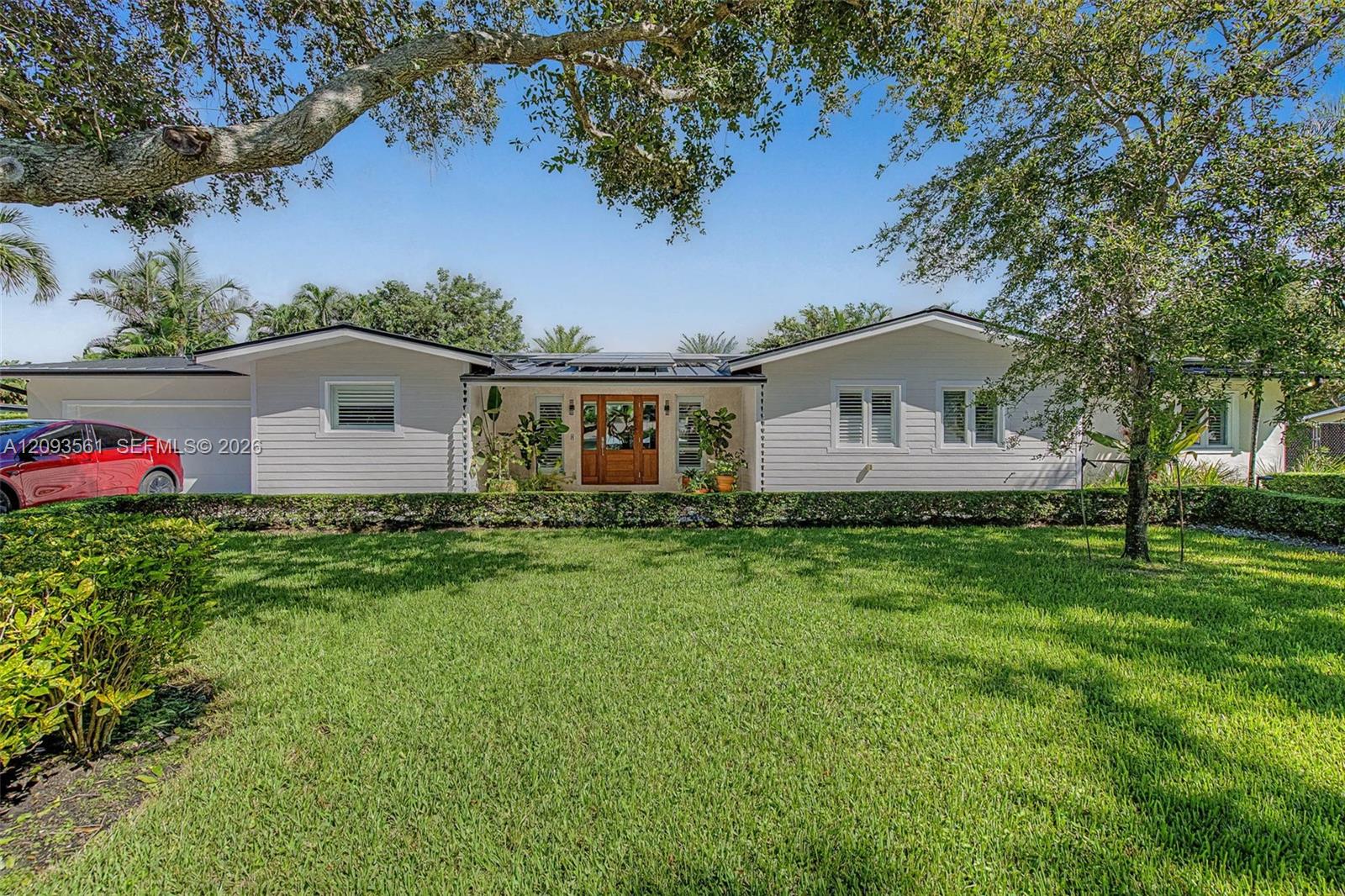 7301 SW 134th Terrace - 7301 SW 134th Terrace, Pinecrest, FL 33156 Luxury Property | Jose Angel Pina
