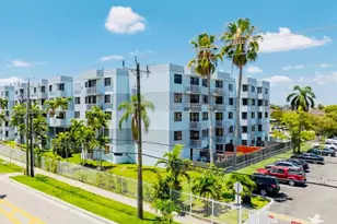 8261 NW 8th St, Miami, FL 33126 - Photo 1