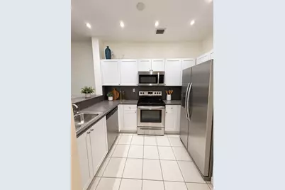 7050 NW 177th St #108-11, Hialeah, FL 33015 - Photo 3