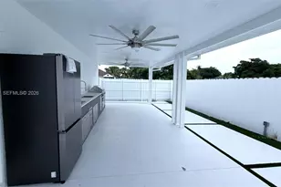 20726 SW 105th Ave, Cutler Bay, FL 33189 - Photo 3