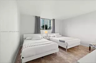 4001 S Ocean Dr, Hollywood, FL 33019 - Photo 33