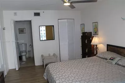 2457 Collins Ave #1502, Miami Beach, FL 33140 - Photo 19