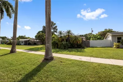 16020 SW 97th Ct, Miami, FL 33157 - Photo 31