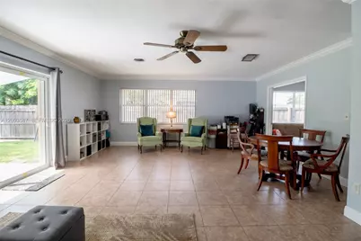 16020 SW 97th Ct, Miami, FL 33157 - Photo 3