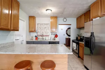 16020 SW 97th Ct, Miami, FL 33157 - Photo 5