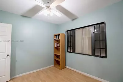 16020 SW 97th Ct, Miami, FL 33157 - Photo 17