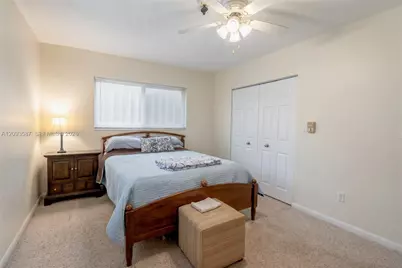 16020 SW 97th Ct, Miami, FL 33157 - Photo 11