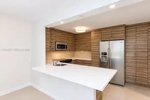 1020 Meridian Ave, Miami Beach, FL 33139 - Photo 1