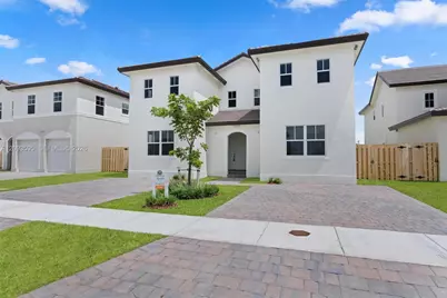 27316 SW 133 Path, Homestead, FL 33032 - Photo 1