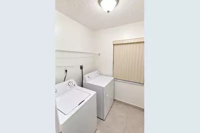 18825 NW 52nd Ct, Miami Gardens, FL 33055 - Photo 17