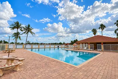 18825 NW 52nd Ct, Miami Gardens, FL 33055 - Photo 21