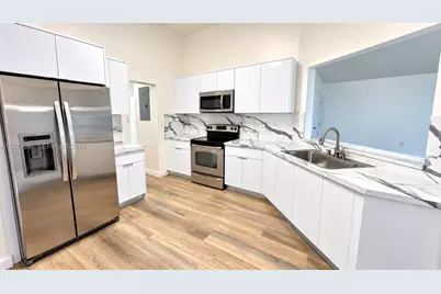 18825 NW 52nd Ct, Miami Gardens, FL 33055 - Photo 7