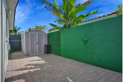 7767 Normandy St, Miramar, FL 33023 - Photo 21