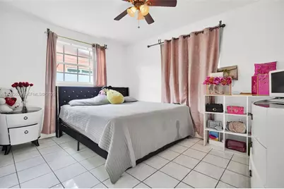 7767 Normandy St, Miramar, FL 33023 - Photo 9