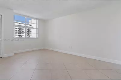 5701 Collins Ave #1007, Miami Beach, FL 33140 - Photo 33