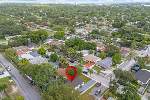 15100 NE 14th Ct, North Miami Beach, FL 33162 - Photo 25