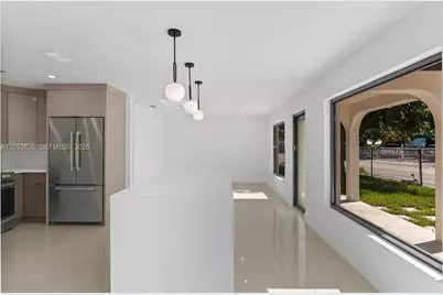 191 SE 6th Ave, Hialeah, FL 33010 - Photo 23