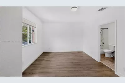 85 SW 15th Ter, Homestead, FL 33030 - Photo 21