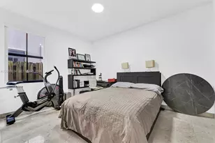 9770 NW 10th St, Miami, FL 33172 - Photo 25