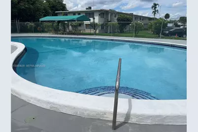 130 NE 202nd Ter #S4, Miami Gardens, FL 33179 - Photo 5