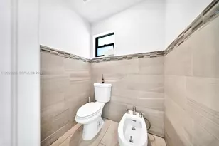 10195 NW 26th St, Doral, FL 33172 - Photo 29