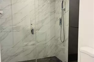 100 Bayview Dr, Sunny Isles Beach, FL 33160 - Photo 15