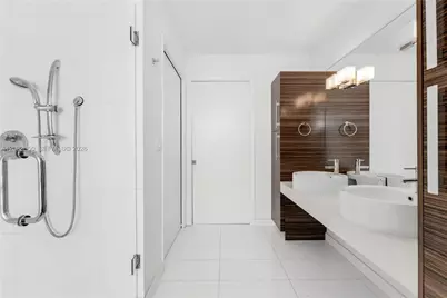 2020 N Bayshore Dr #608, Miami, FL 33137 - Photo 13