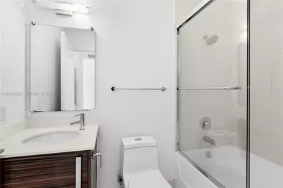 2020 N Bayshore Dr #608, Miami, FL 33137 - Photo 5