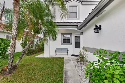 18577 NW 19th St, Pembroke Pines, FL 33029 - Photo 5