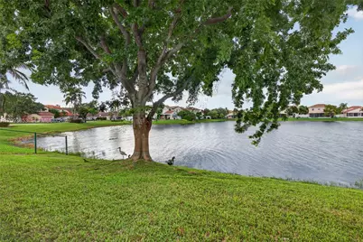 18577 NW 19th St, Pembroke Pines, FL 33029 - Photo 43