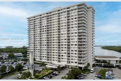300 Bayview Dr #701, Sunny Isles Beach, FL 33160 - Photo 39