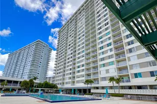 300 Bayview Dr, Sunny Isles Beach, FL 33160 - Photo 33