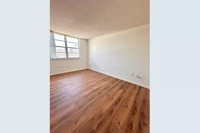 300 Bayview Dr #701, Sunny Isles Beach, FL 33160 - Photo 15