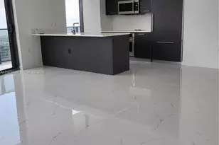 45 SW 9th St, Miami, FL 33130 - Photo 3
