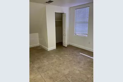 1129 SW 10th St, Miami, FL 33130 - Photo 19