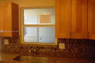 121 Golden Isles Dr, Hallandale Beach, FL 33009 - Photo 13
