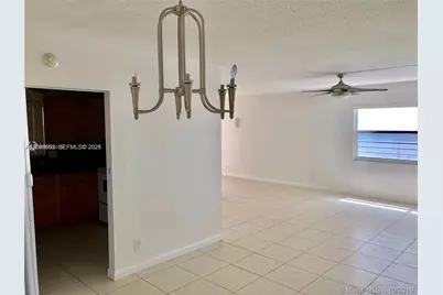 121 Golden Isles Dr #407, Hallandale Beach, FL 33009 - Photo 5