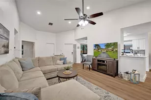 465 NW 95th Ave, Plantation, FL 33324 - Photo 15