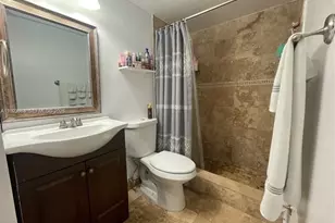 961 W 37th Terrace, Hialeah, FL 33012 - Photo 9