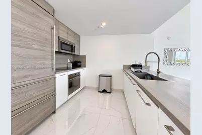 400 Sunny Isles Blvd #403, Sunny Isles Beach, FL 33160 - Photo 13
