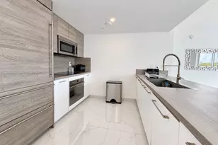 400 Sunny Isles Blvd, Sunny Isles Beach, FL 33160 - Photo 13